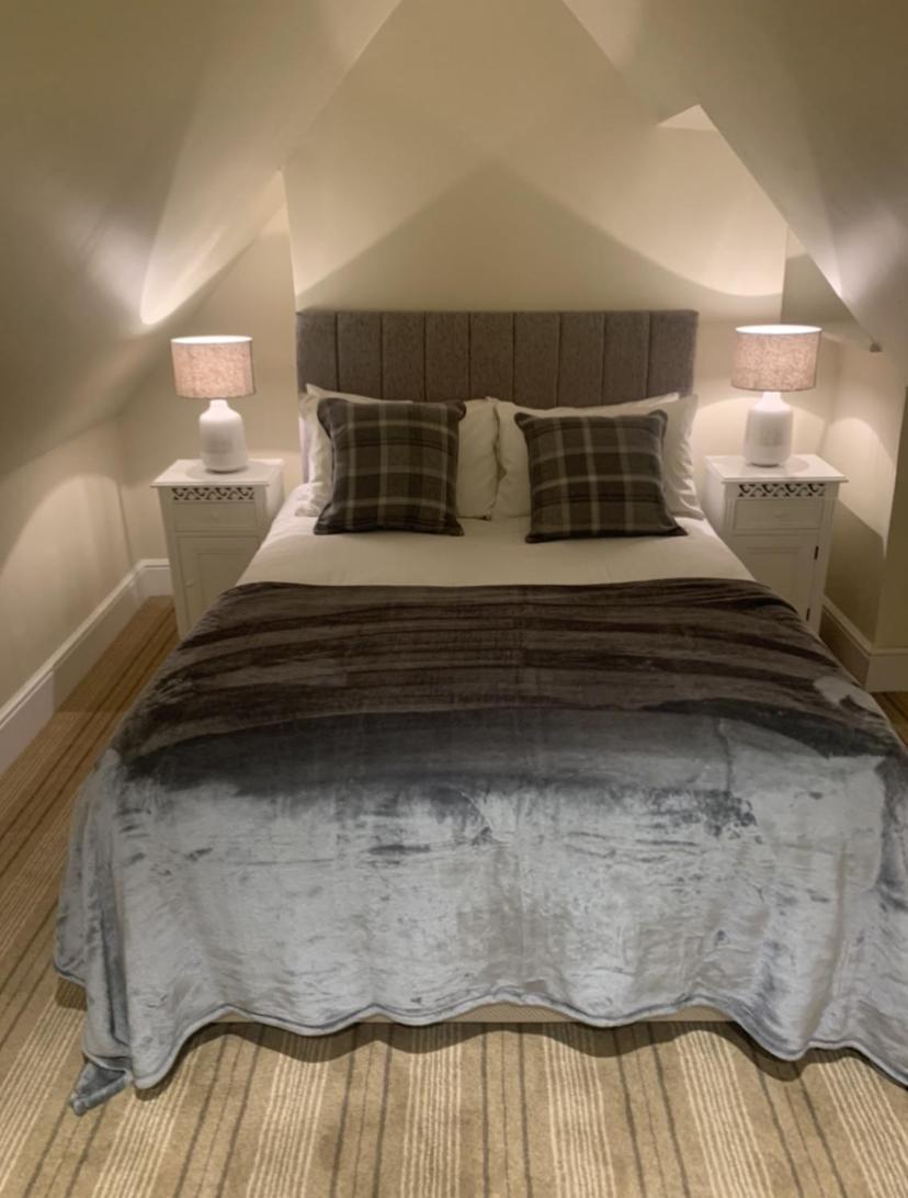 Greyhound Inn Wilton Wilton  Dış mekan fotoğraf